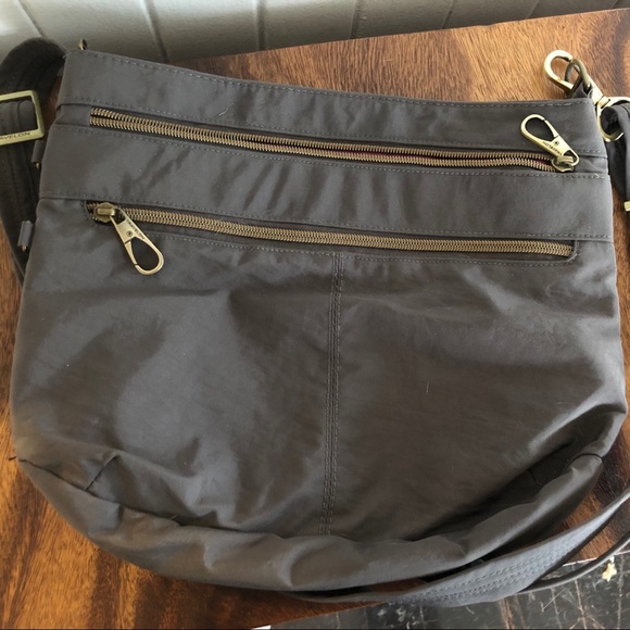 Travelon Anti-theft Signature Crossbody Purse - Picture 3 of 5